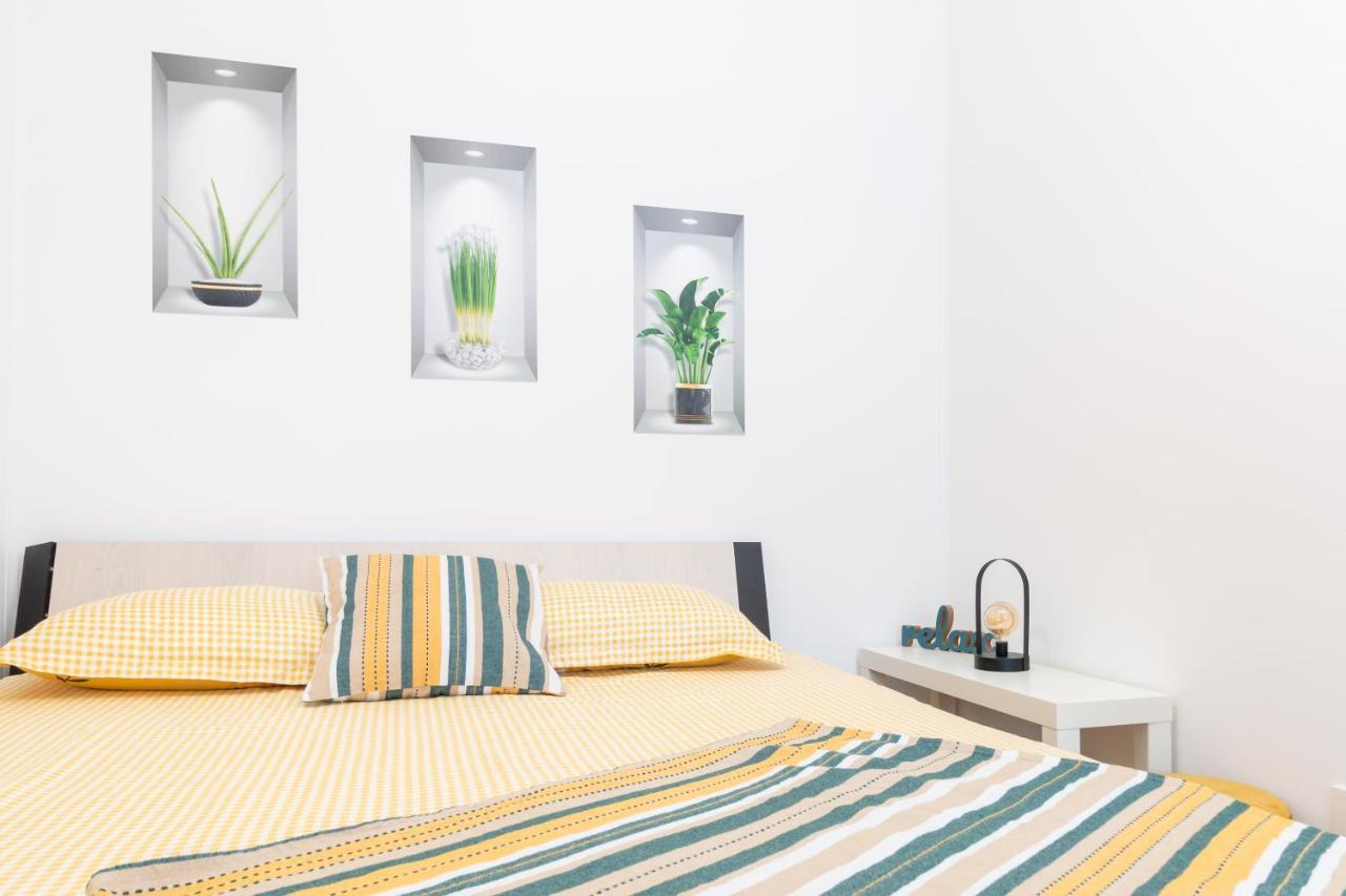 Dream Weaver'S Studio ออราแด ภายนอก รูปภาพ